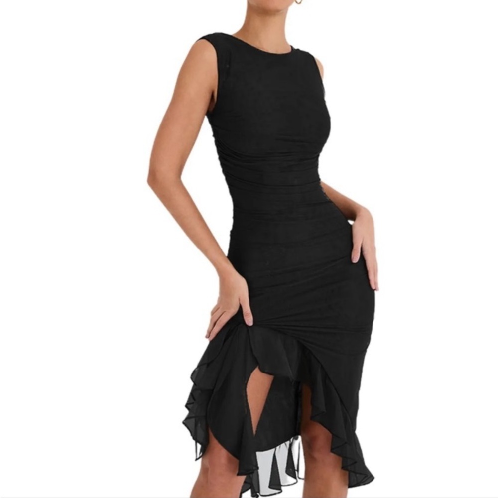 BLACK ASYMMETRICAL RUFFLE HEM RUCHED DRESS - Picture 1 of 13